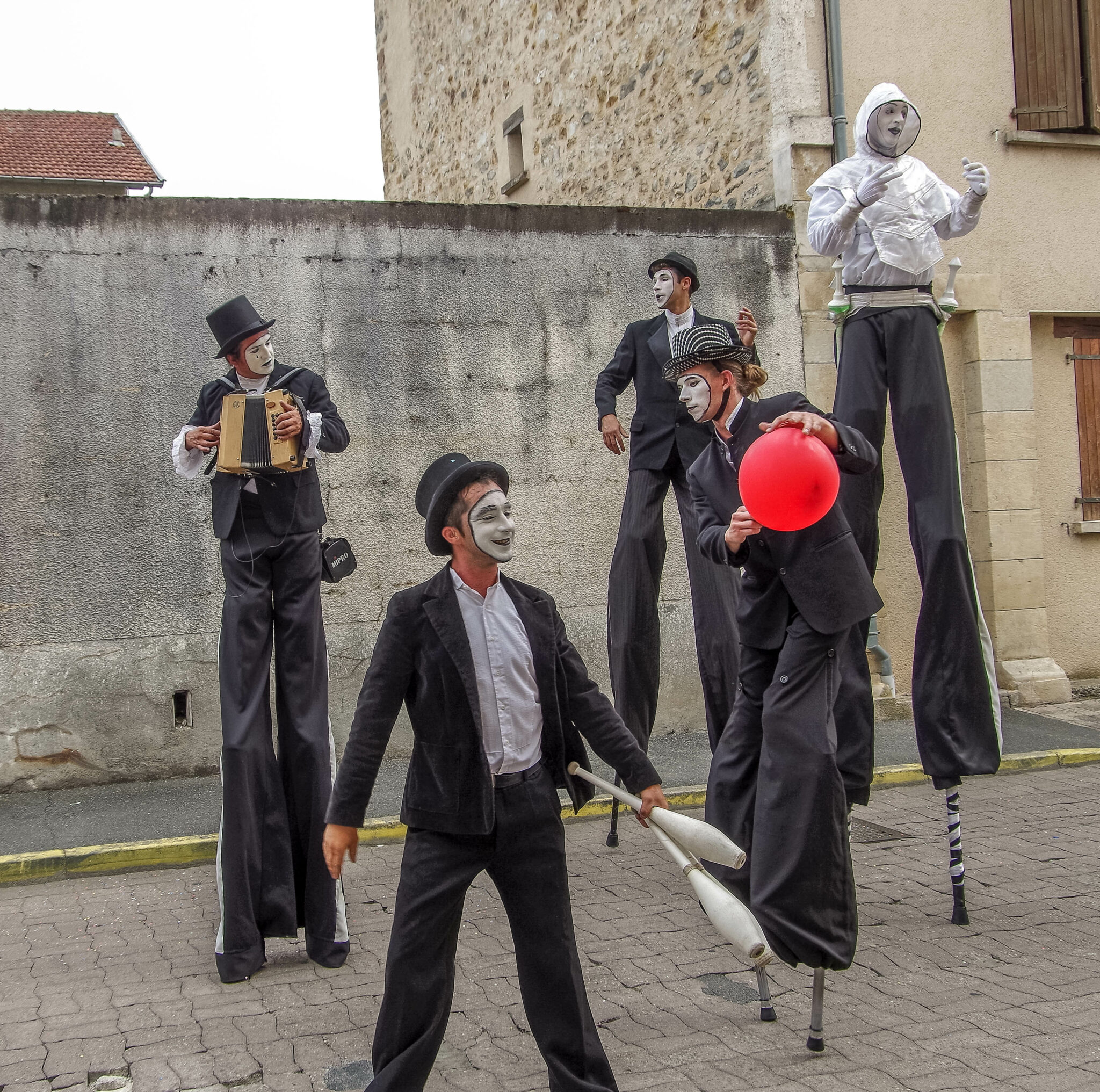 les endimanchés