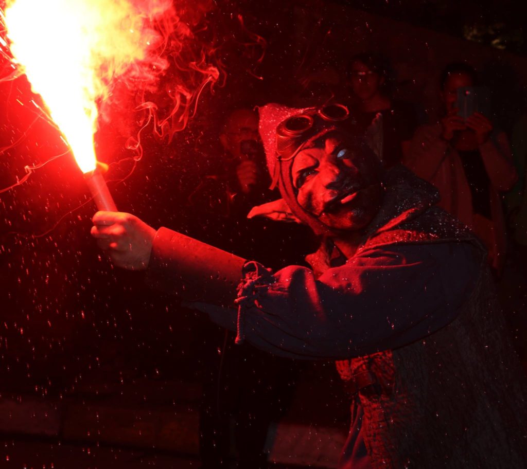 https://www.lesvaguabondes.fr/spectacles/les-Burners/