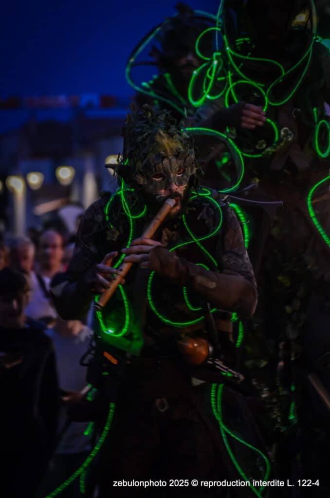 les esprits de la forêt à Festa Major