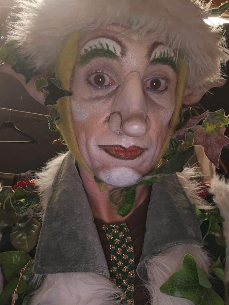 Fouilloux se prépare pour le Rituel du fluck stum Gluck