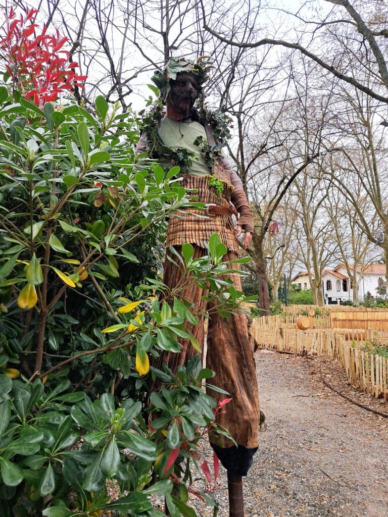 les esprits de la Forêt carnaval Toulouse